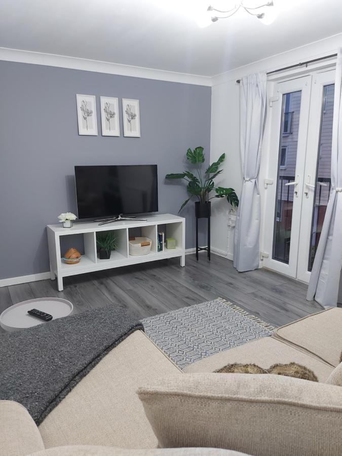 Lovely 1-Bedroom Condo With Parking On Premises Minworth Exteriér fotografie