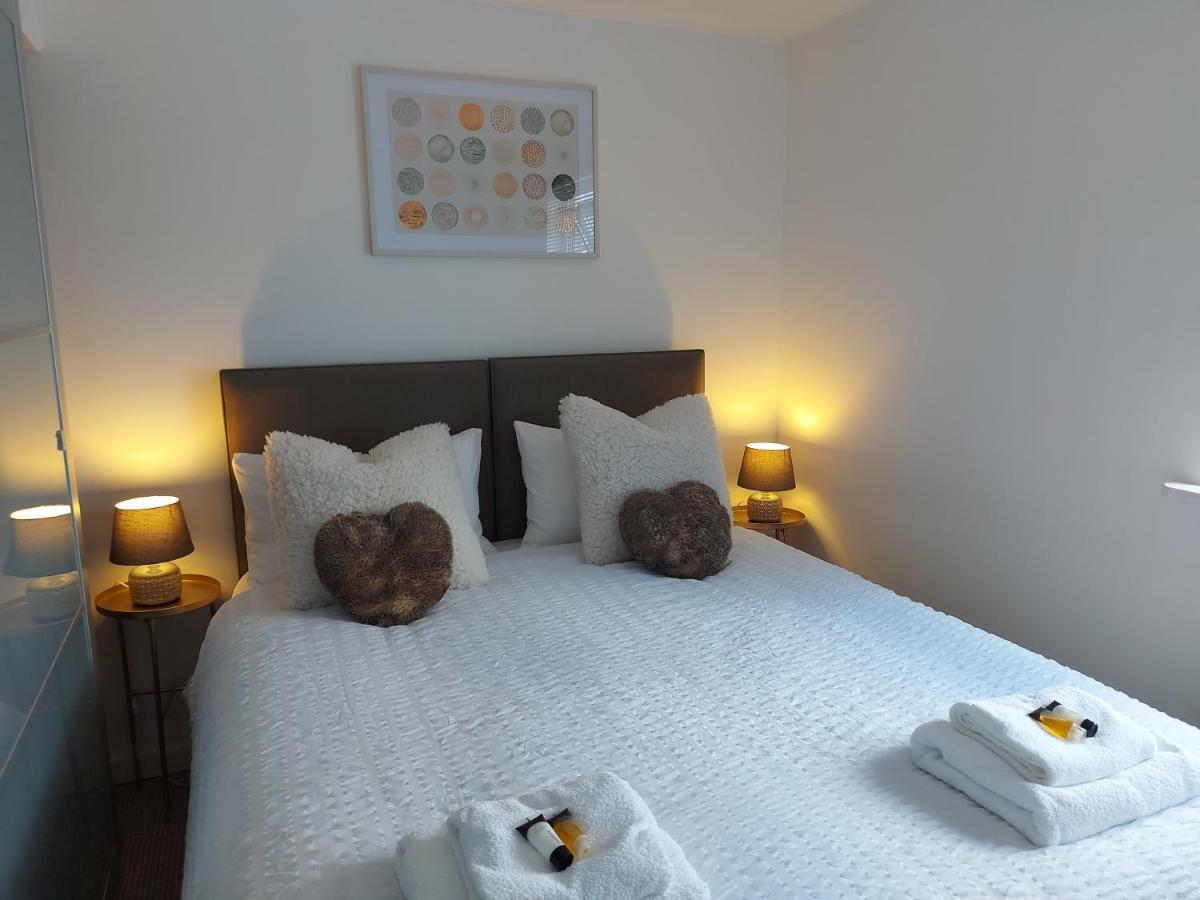 Lovely 1-Bedroom Condo With Parking On Premises Minworth Exteriér fotografie